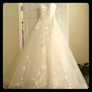 Casablanca 2267 wedding dress